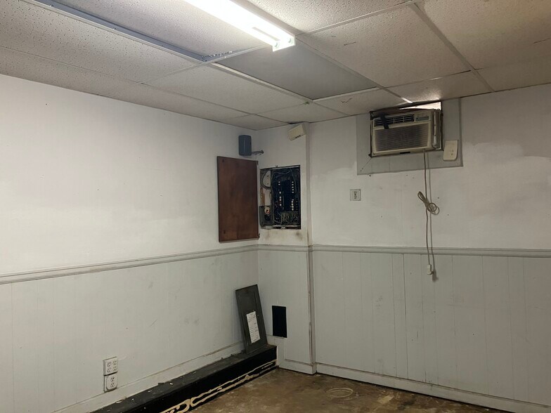 4500 West Ave, San Antonio, TX for lease - Interior Photo - Image 2 of 19