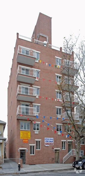 143 Avenue O, Brooklyn, NY à louer - Photo du bâtiment - Image 1 de 2