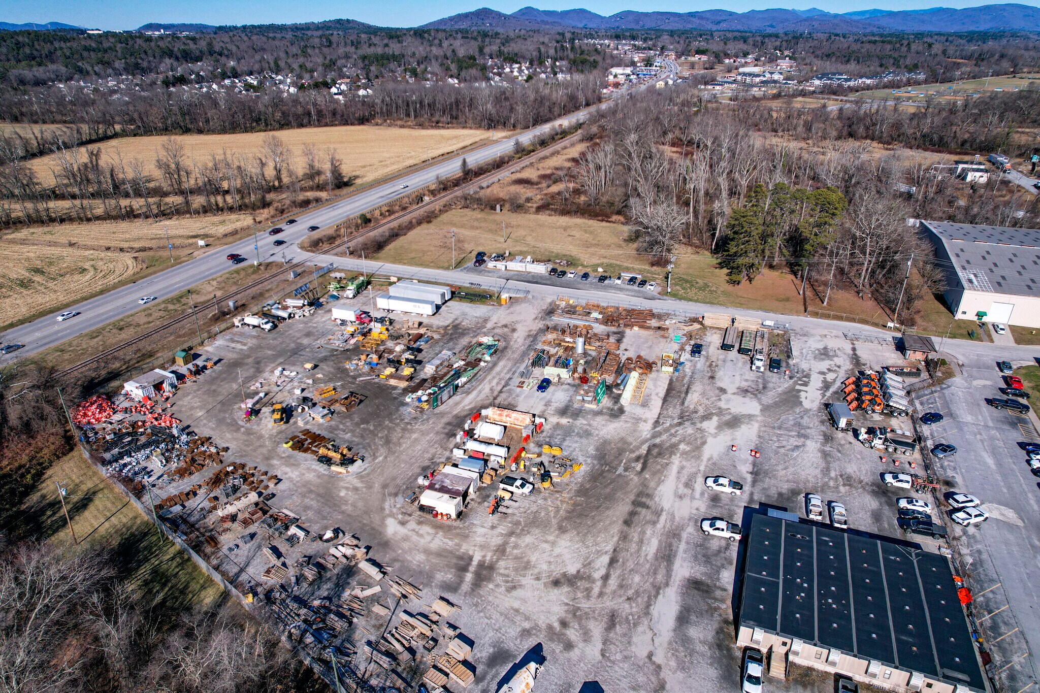 4616 Hendersonville Rd, Fletcher, NC for lease Primary Photo- Image 1 of 3