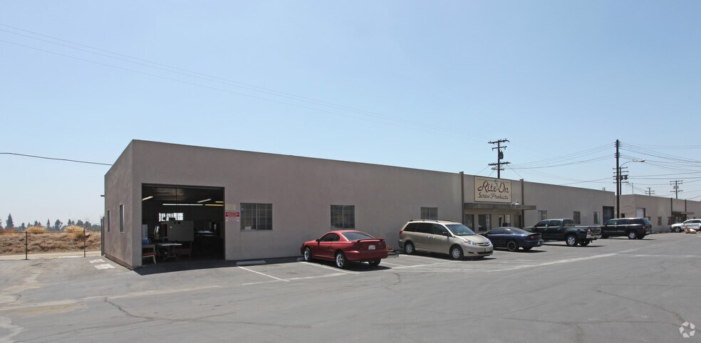 16240-16242 Arrow Hwy, Irwindale, CA à vendre - Photo du bâtiment - Image 3 de 3