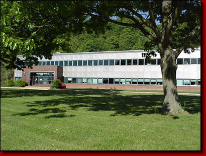 1 Kiski Ave, Leechburg, PA for sale - Building Photo - Image 1 of 11