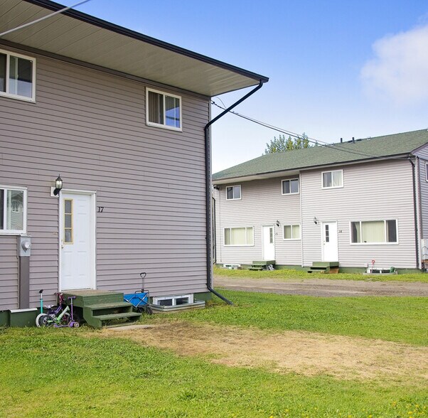 99 Stuart Dr, Mackenzie, BC à vendre - Photo du bâtiment - Image 1 de 7