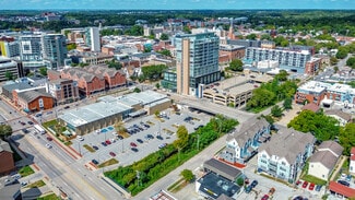 Plus de détails pour 404 E College St, Iowa City, IA - Services hôteliers à vendre