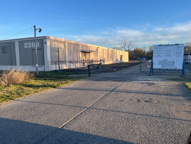 Plus de détails pour 2200 Commercial Ln, Little Rock, AR - Industriel à louer