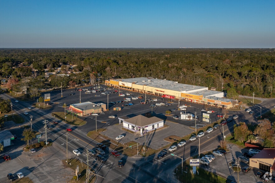 8183 W Fairfield Dr, Pensacola, FL for lease - Aerial - Image 3 of 5