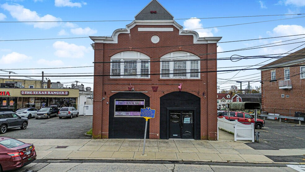 Portfolio portefeuille de 2 propriétés à vendre sur LoopNet.ca - Photo du bâtiment - Image 2 de 45