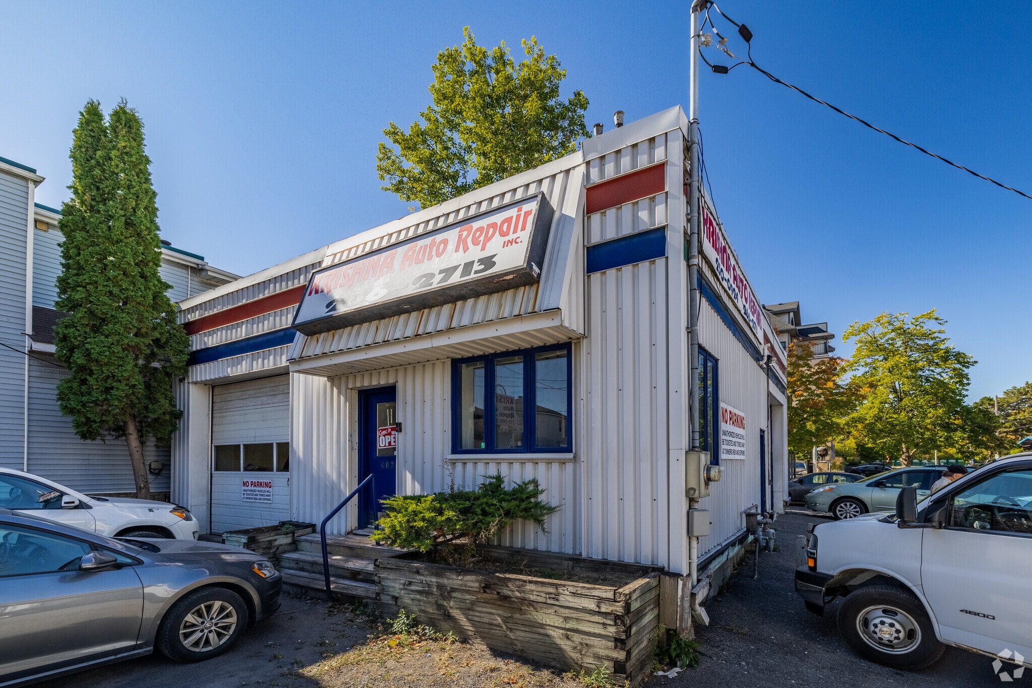 402 Preston St, Ottawa, ON for sale Primary Photo- Image 1 of 3