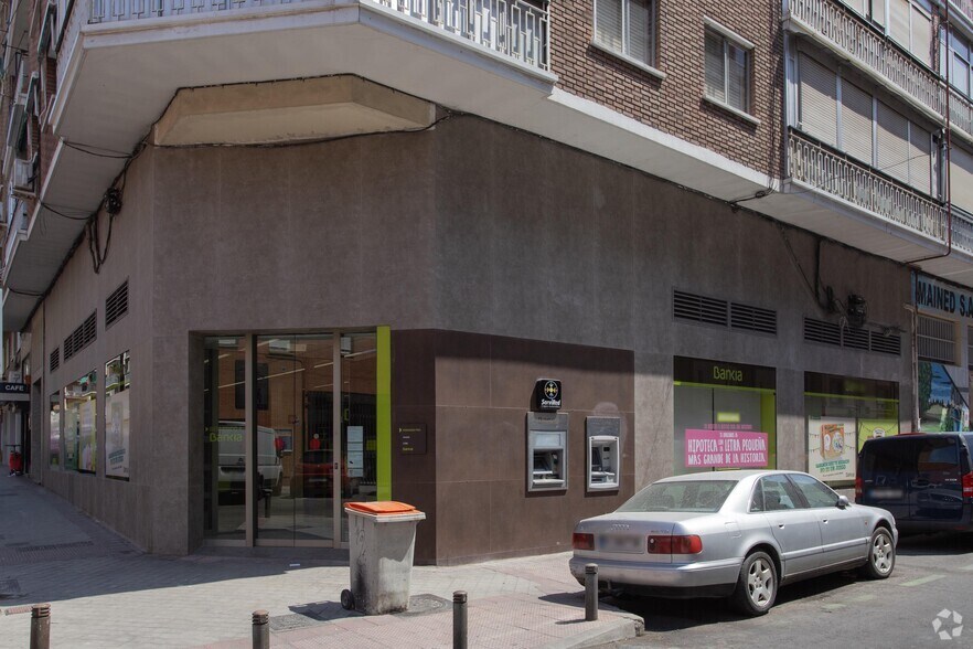 Immeuble residentiel dans Madrid, Madrid à vendre - Photo du bâtiment - Image 1 de 1