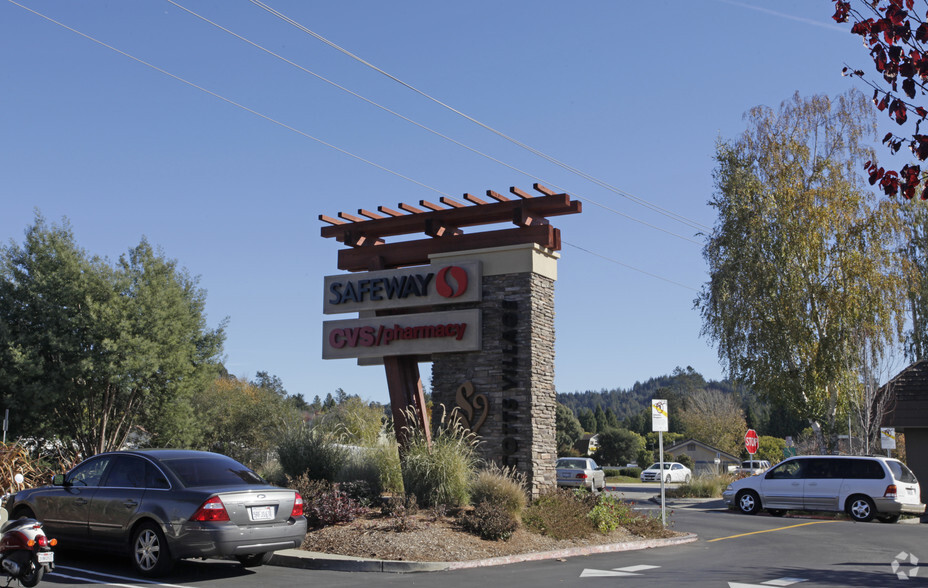 245 Mt Hermon Rd, Scotts Valley, CA à louer - Photo du bâtiment - Image 3 de 15