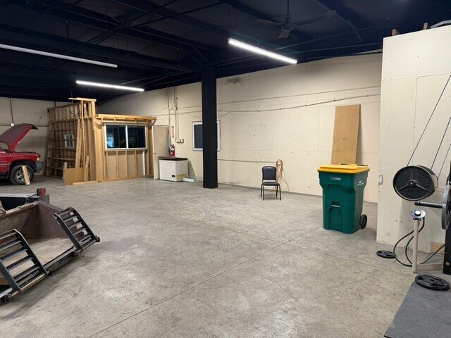 217 Meridian Rd, Mapleton, ND à louer - Photo du bâtiment - Image 3 de 10