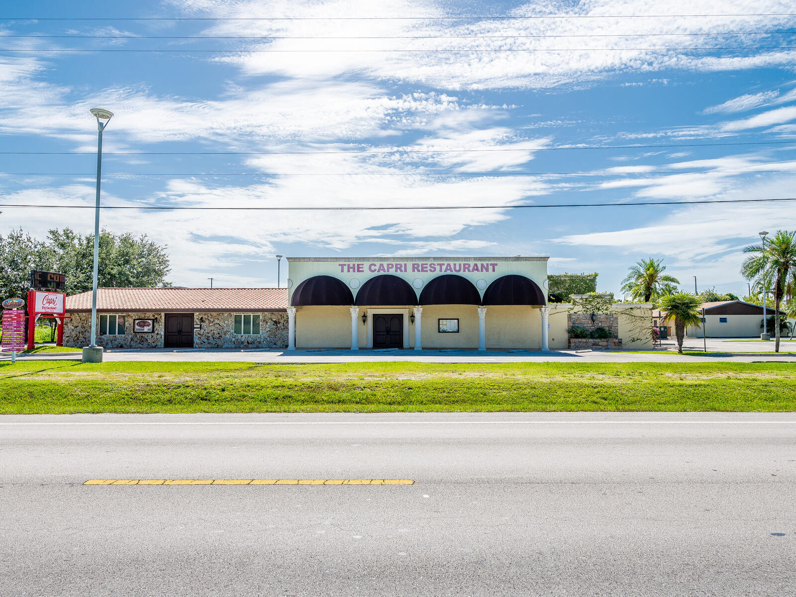 935 N Krome Ave, Homestead, FL for sale Primary Photo- Image 1 of 1