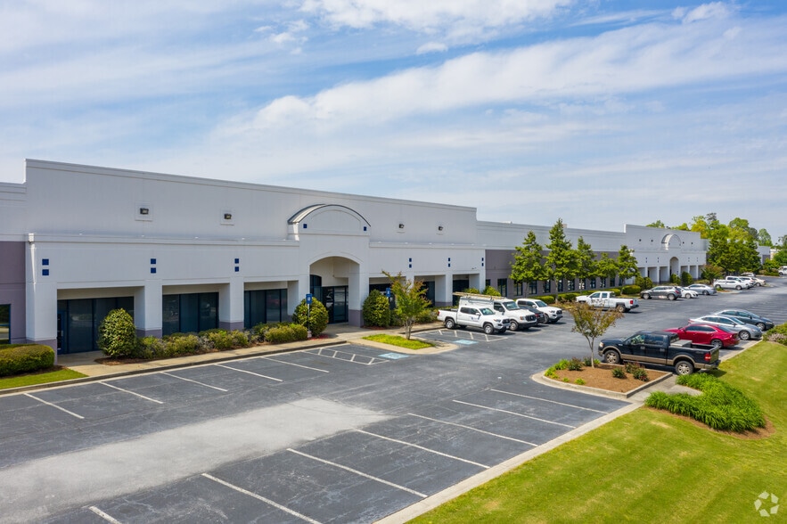 4025 Welcome All Rd, Atlanta, GA for lease - Building Photo - Image 1 of 9