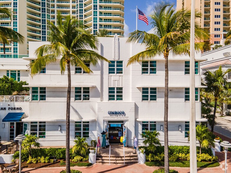 101 S Fort Lauderdale Beach Blvd, Fort Lauderdale, FL à louer - Photo du bâtiment - Image 3 de 6