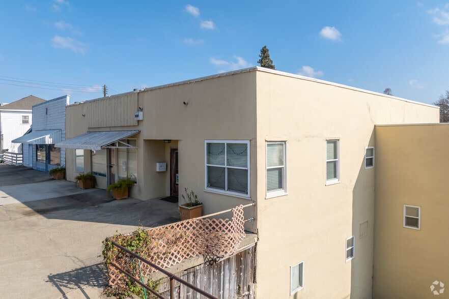 11715 Riverside Ave, Courtland, CA for sale - Primary Photo - Image 1 of 13