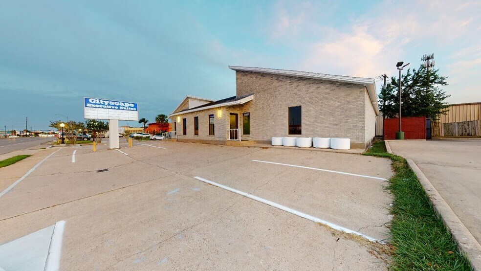 3201 Palmer Hwy, Texas City, TX à louer - Photo du bâtiment - Image 3 de 4