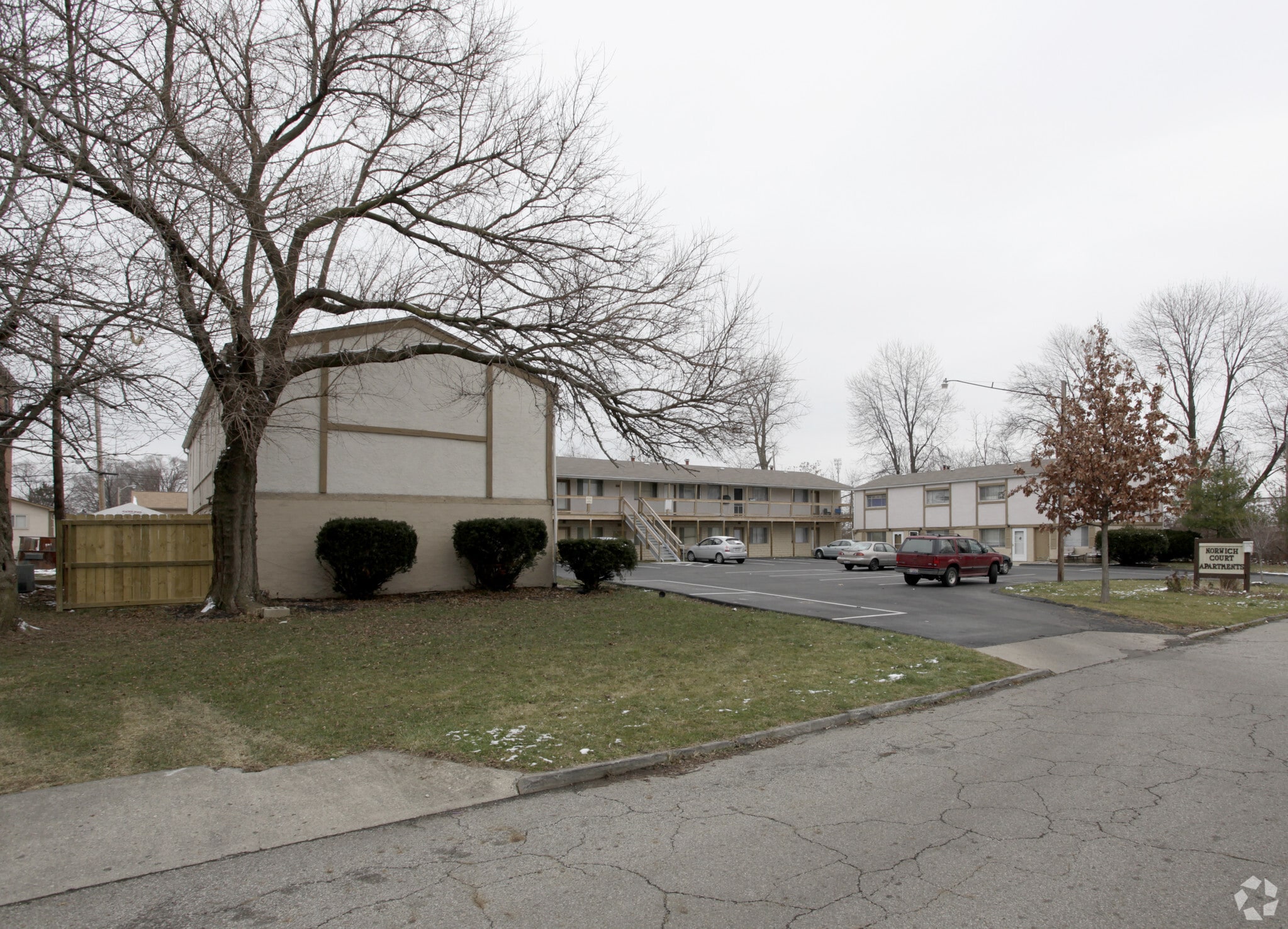 464-482 E Norwich Ave, Columbus, OH for sale Primary Photo- Image 1 of 7