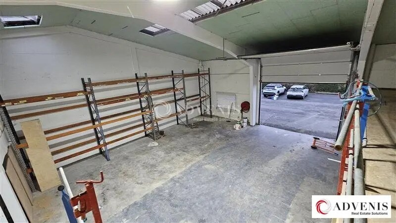 Office in Haubourdin for lease Interior Photo- Image 1 of 6