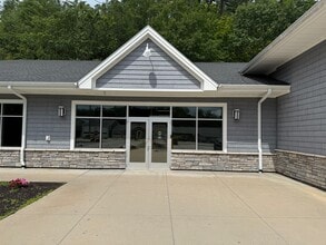 585 White Mountain Hwy, Milton, NH for lease Interior Photo- Image 2 of 24