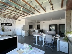 2110 Main St, Santa Monica, CA à louer Photo intérieure- Image 2 de 11