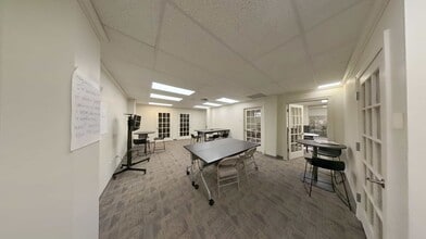 2651 E 21st St, Tulsa, OK for lease Interior Photo- Image 2 of 4