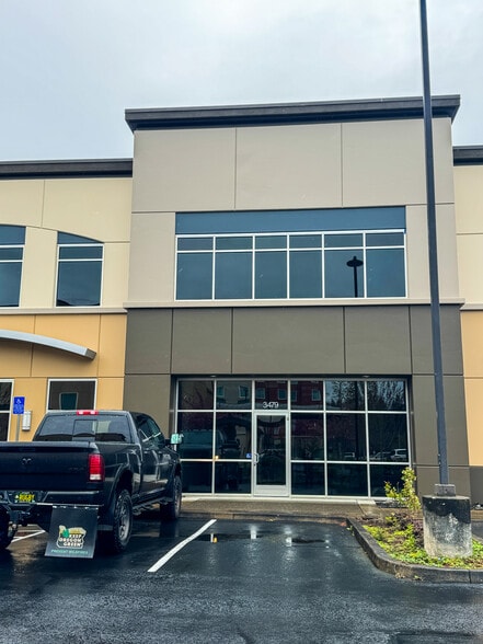 3479 NE John Olsen Ave, Hillsboro, OR for lease - Building Photo - Image 1 of 8