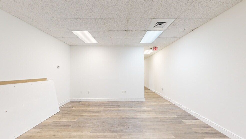 7200-7200 W Commercial Blvd, Fort Lauderdale, FL à vendre - Numérisation 3D de Matterport - Image 3 de 21