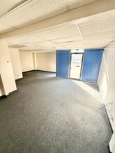 2100 S Great Southwest Pky, Grand Prairie, TX for lease Interior Photo- Image 2 of 6