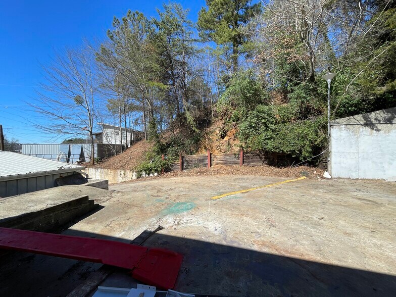 2044 Dawsonville Hwy, Gainesville, GA à vendre - Photo du bâtiment - Image 3 de 32