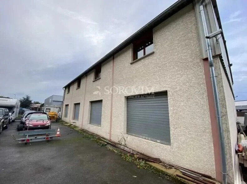 Local d'activités dans Marcilly-d'Azergues à vendre - Photo du bâtiment - Image 2 de 3