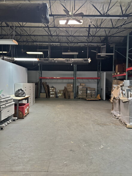 4 Mark Rd, Kenilworth, NJ à vendre - Photo intérieure - Image 2 de 9