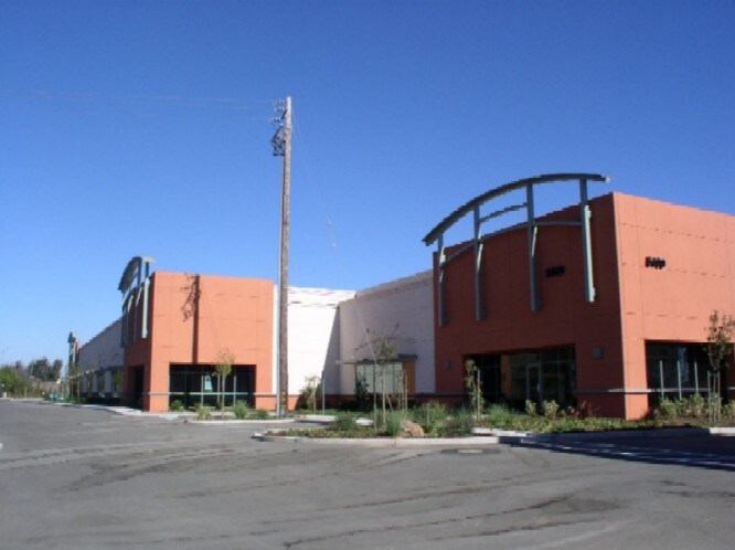 5466 Gateway Plaza Dr, Benicia, CA à vendre - Photo du bâtiment - Image 3 de 5