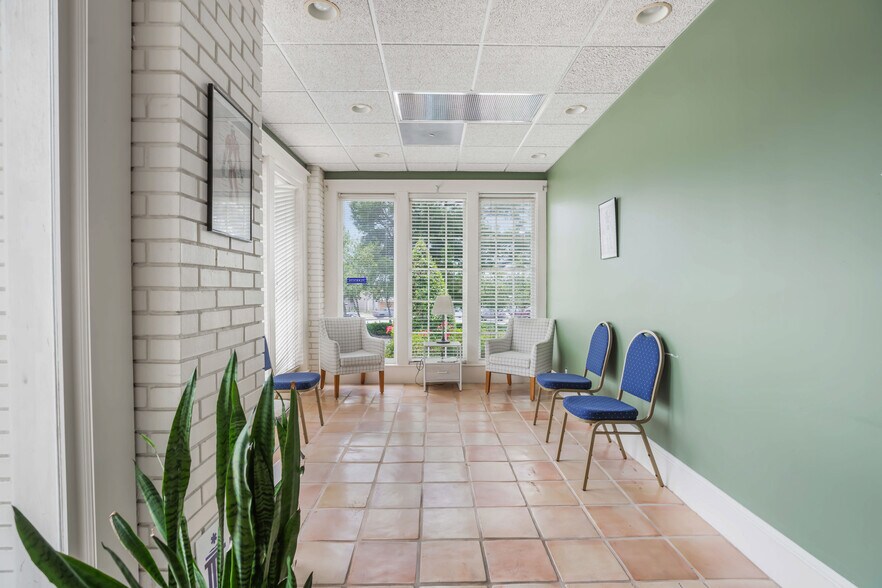 720 North Ave, Macon-Bibb, GA à vendre - Photo du bâtiment - Image 3 de 46