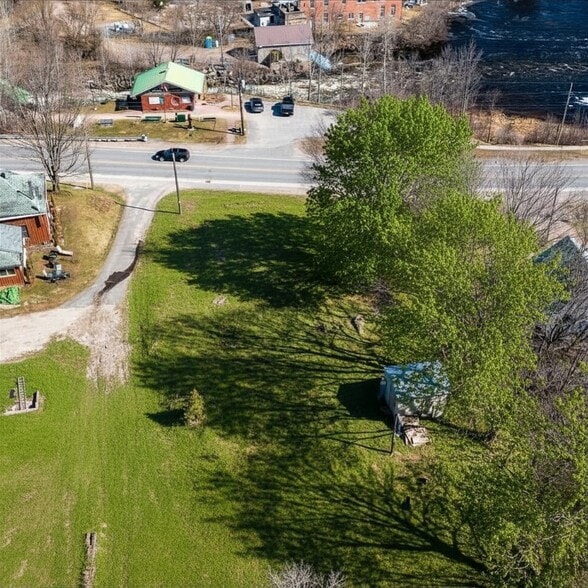 167 Ryerson, Crescent, ON à vendre - Photo du bâtiment - Image 3 de 8