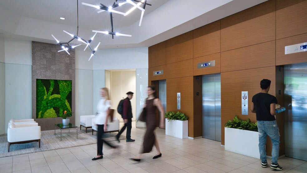 3379 Peachtree Rd NE, Atlanta, GA à louer - Hall d’entrée - Image 3 de 10