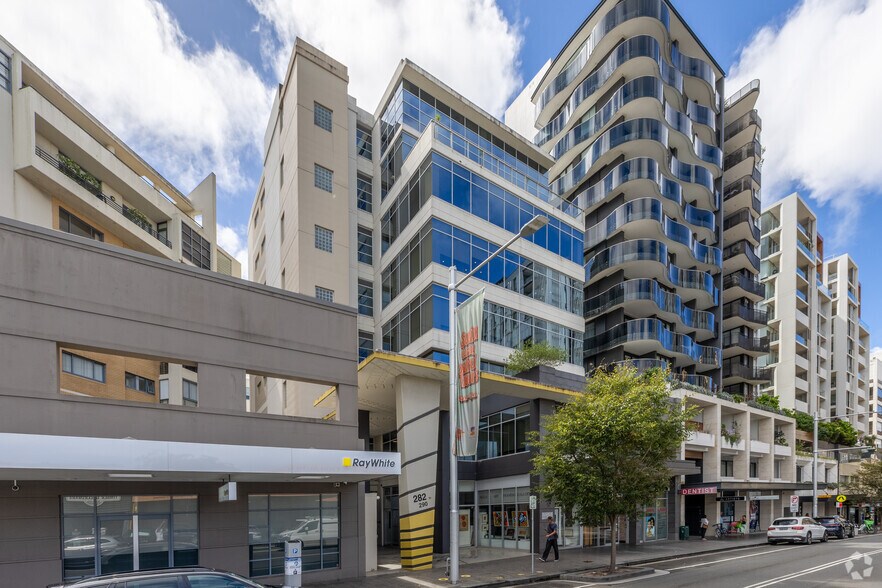 282-290 Oxford St, Bondi Junction à louer - Photo du bâtiment - Image 3 de 6