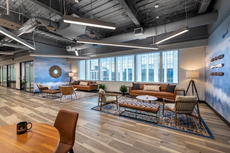 2300 Wilson Blvd, Arlington, VA à louer - Photo intérieure - Image 2 de 47