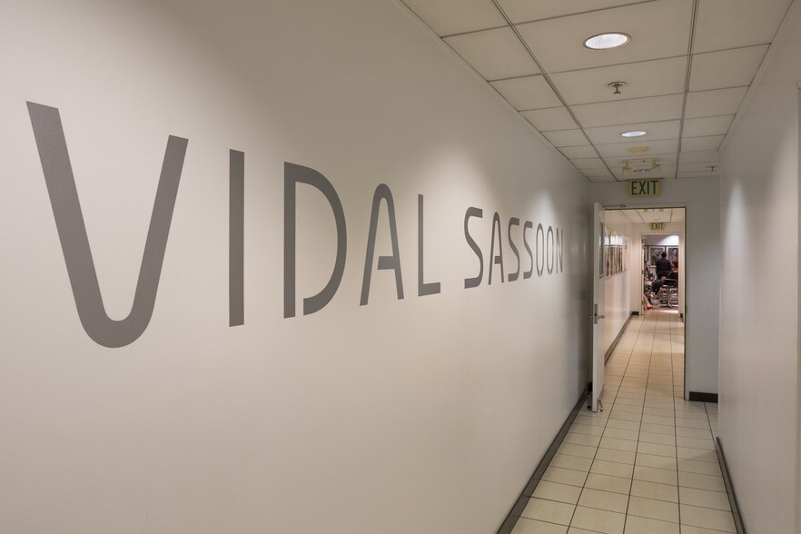 355-369 Sutter St, San Francisco, CA à louer - Photo intérieure - Image 2 de 9