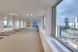 1 Avenue Du Général De Gaulle, Puteaux for lease Interior Photo- Image 2 of 10