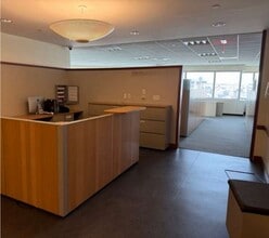1 Fordham Plz, Bronx, NY for lease Interior Photo- Image 2 of 5
