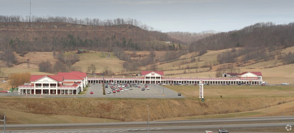 245 B Skidmore Ln, Sutton, WV for lease - Lobby - Image 3 of 19