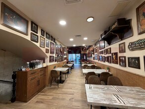 Commerce de détail dans Barcelone, Barcelona à louer Photo intérieure- Image 2 de 11