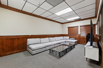 10149 Iron Rock Way, Elk Grove, CA à vendre Photo intérieure- Image 2 de 6