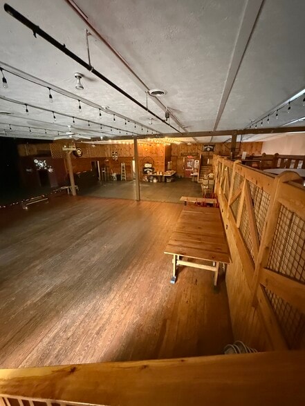 10 Ruth St, Vernon, NY for sale - Building Photo - Image 3 of 25