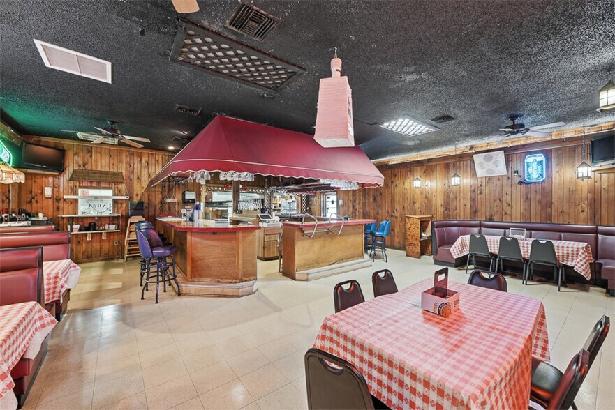 1148 County Road 309, Crescent City, FL à vendre - Photo du bâtiment - Image 3 de 62