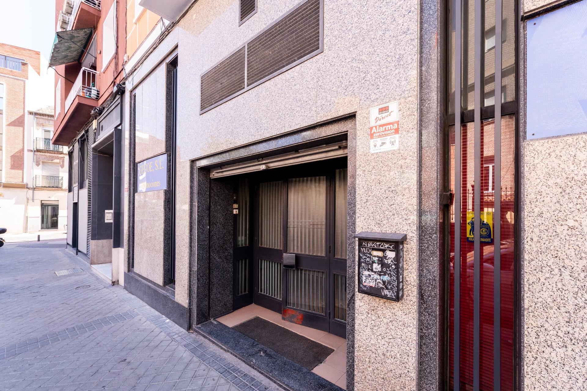 Multifamily in Madrid, Madrid for sale Building Photo- Image 1 of 7