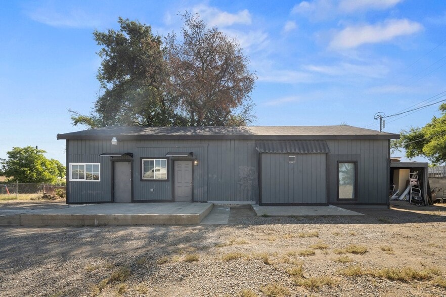 3300 27th Ave, Sacramento, CA à vendre - Photo du bâtiment - Image 1 de 5