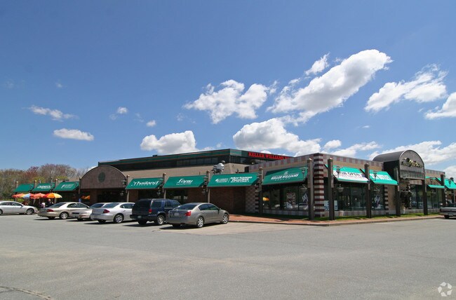 Plus de détails pour 574 Washington St, Easton, MA - Bureau/Commerce de détail, Commerce de détail à louer