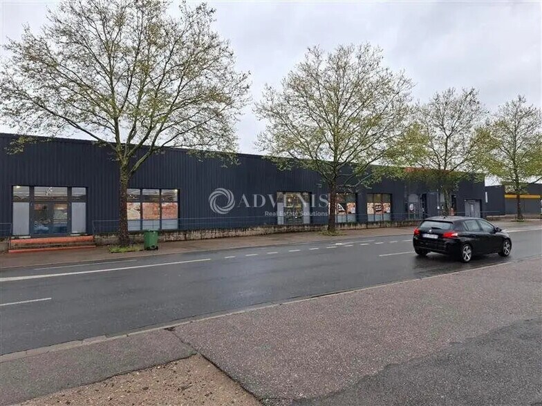 Retail in Nancy for lease - Building Photo - Image 2 of 7