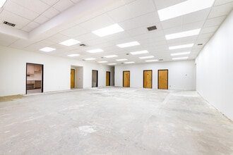 14701-14721 Princeton Ave, Moorpark, CA à louer Photo du bâtiment- Image 1 de 8