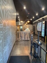 465 Central Ave, Jersey City, NJ for lease Interior Photo- Image 2 of 9